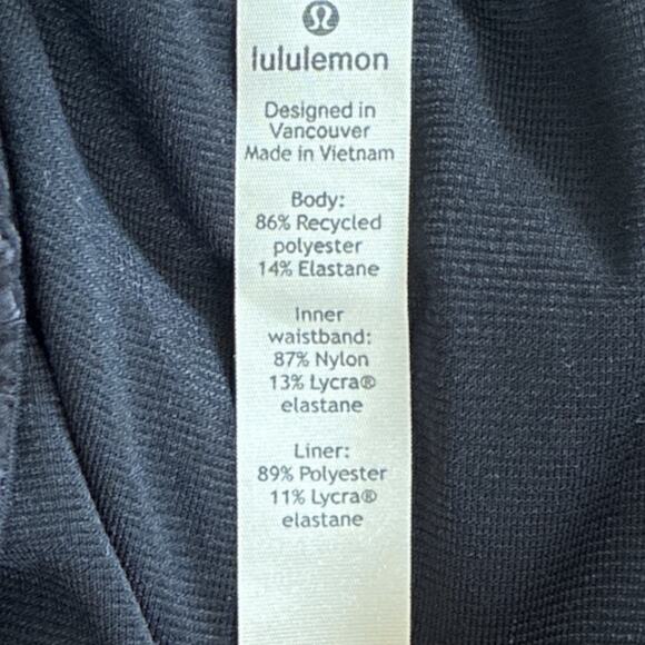 Lululemon Women’s Track That High-Rise Lined Short 3" Black Leopard Size 6 - Picture 7 of 9